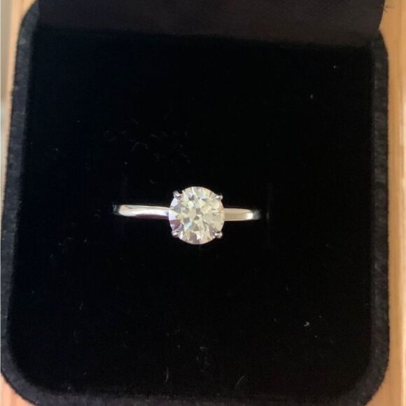 1 Carat Moissanite Sterling Silver Ring - Picture 15 of 16